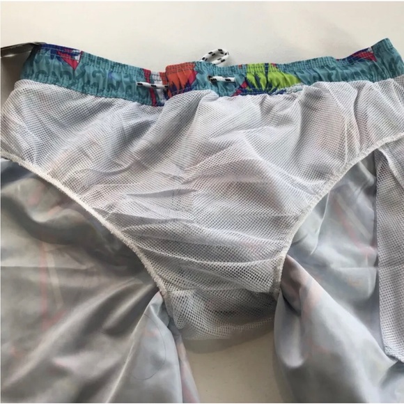 MAUI and SONS Mens Swim Shorts Size XL With Attached Shorts Lining Pull On New - Picture 5 of 7